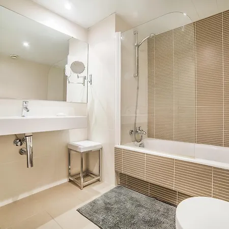 Luxury In Apartment *