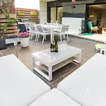 Luxury In דירה